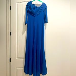 Royal blue formal gown - Size Large - Lulu’s brand